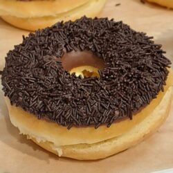 Donut met crème 100g